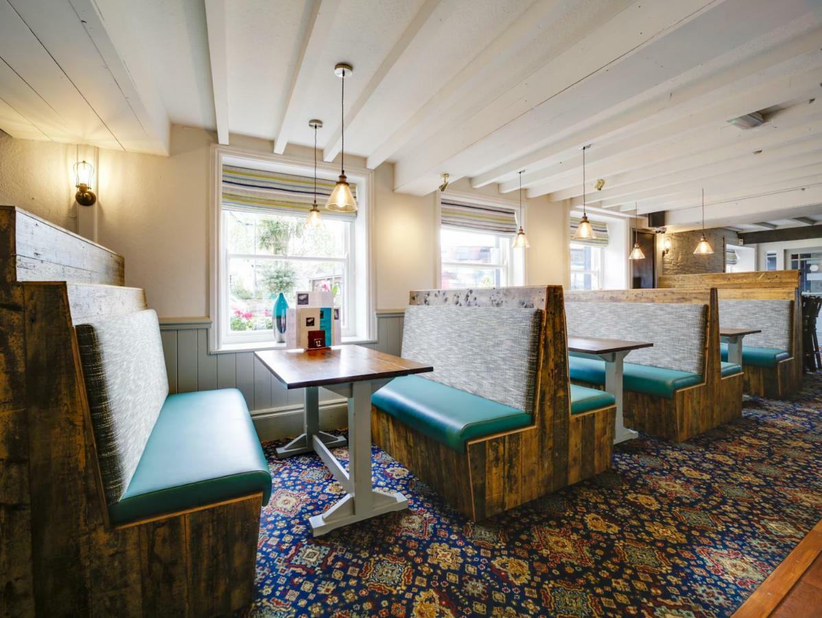 The Swan Hotel Вейдбридж Екстер'єр фото